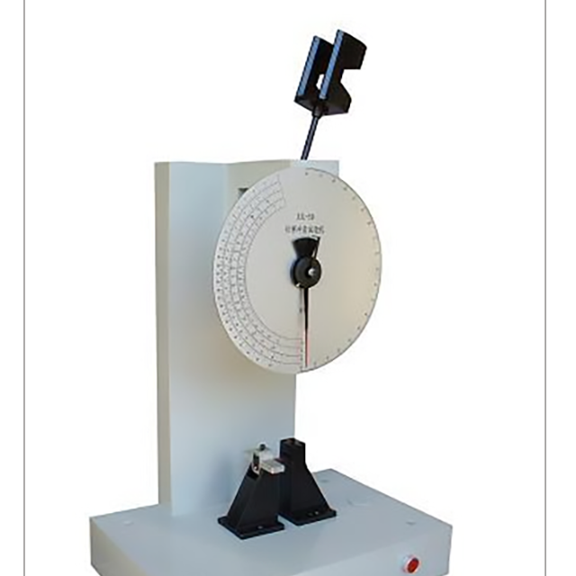 简支梁冲击实验的设备、原材料及步骤